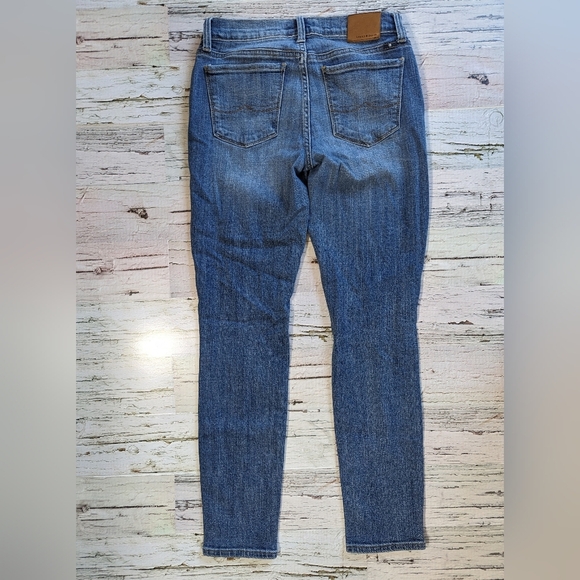 Lucky Brand Brooke Skinny Jeans Torn Distressed Denim Size 4/27 - Picture 2 of 12